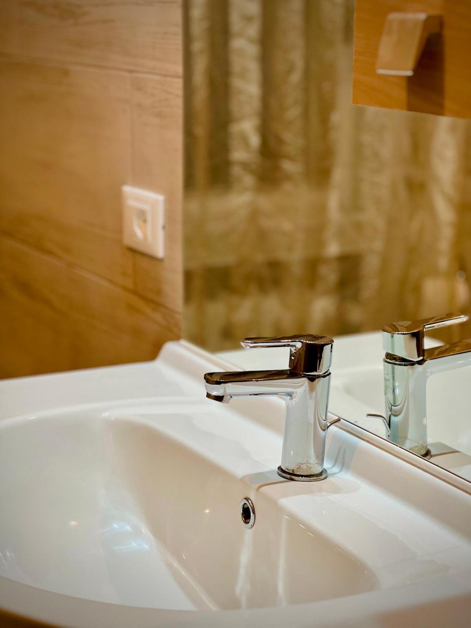 Venice Vip Guest House Mestre Ngoại thất bức ảnh